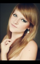 Kate / -----------