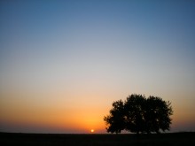 At the end of the earth / ***