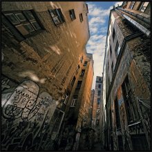 Urban Canyon / ***