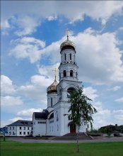 Martyr Church in Huara Veshkah.Podmoskove / http://www.youtube.com/watch?v=G7z4pi2FIZI&feature=related
