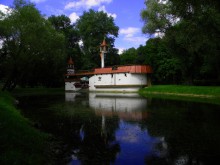 Backwater / ***