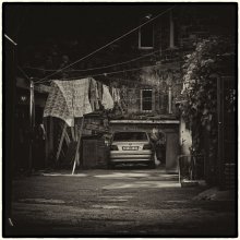 Old Yard / ***