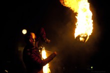 Fire poi / ***