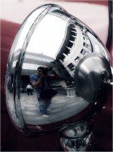 Auto-portrait / ***
