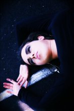 pure black / ***
