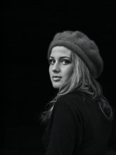 Xenia / ---------