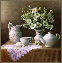 Stilleben mit weißen Blumenstrauß / ***