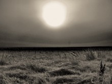 ... Dawn and darkness .... Mars and the moon ........ / ..........