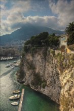the cliff / ***