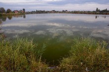 Bloody Lake. / ***