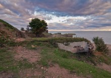 ruins / ***