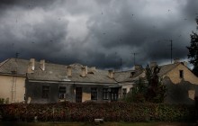 Before the storm / _____
