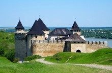 Castle in Khotin / ********