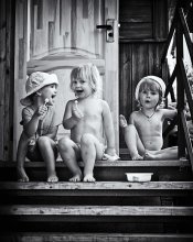 Girls II / ***
