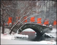 Bridge mit dem roten Tor / ***