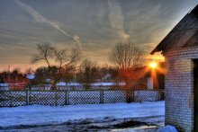 Sunset in the village / ***
