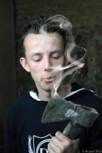 Frame for the movie "Smoking Axes" / ***