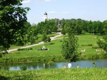 Minsk, surrounded by green:) / ***