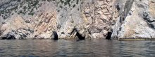 cave / ***