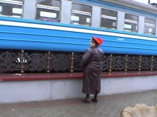 es gehe nicht Dampf ablassen, nahm ich den Zug / ***