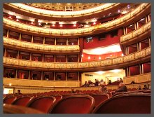 Vienna Opera / ***