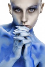  / photo - OREGU
bodyArt - Alex Shtain