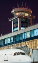 Airport / ***