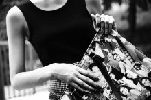 Women's handbag / ***