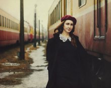 A girl in a beret / ***