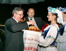Bronisław Komorowski / ***