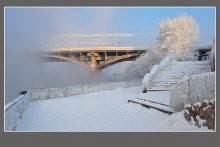 Embankment of Yenisei in December / ***