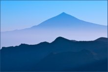 And the mountains are higher and steeper hill / ********