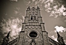 Lutheran Church / ***