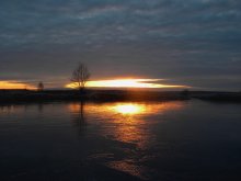 Der Tag bricht an / ***