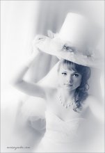 Alice / ***
