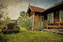 Abandoned / ***