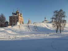 Christmas Hill / ***