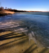 March ice / ***