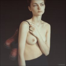 &nbsp; / ***