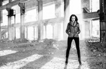 Alessandro / ***