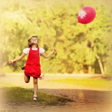 Girl with balloon / ***