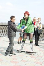 Woman on a skateboard / ***