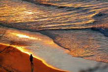 Ein Abendspaziergang am Meer / ***