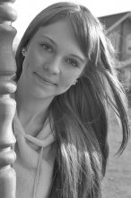 Vikusya / ***