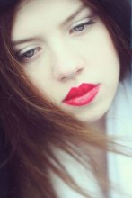 Tania / .......