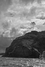 alone with the clouds / ...
