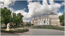 Opera Theatre, Odessa / ***