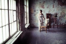 alone with time / ***
