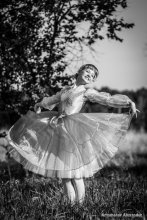 Ballerina in the woods / ***