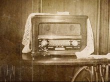 Retro Radio / ...
